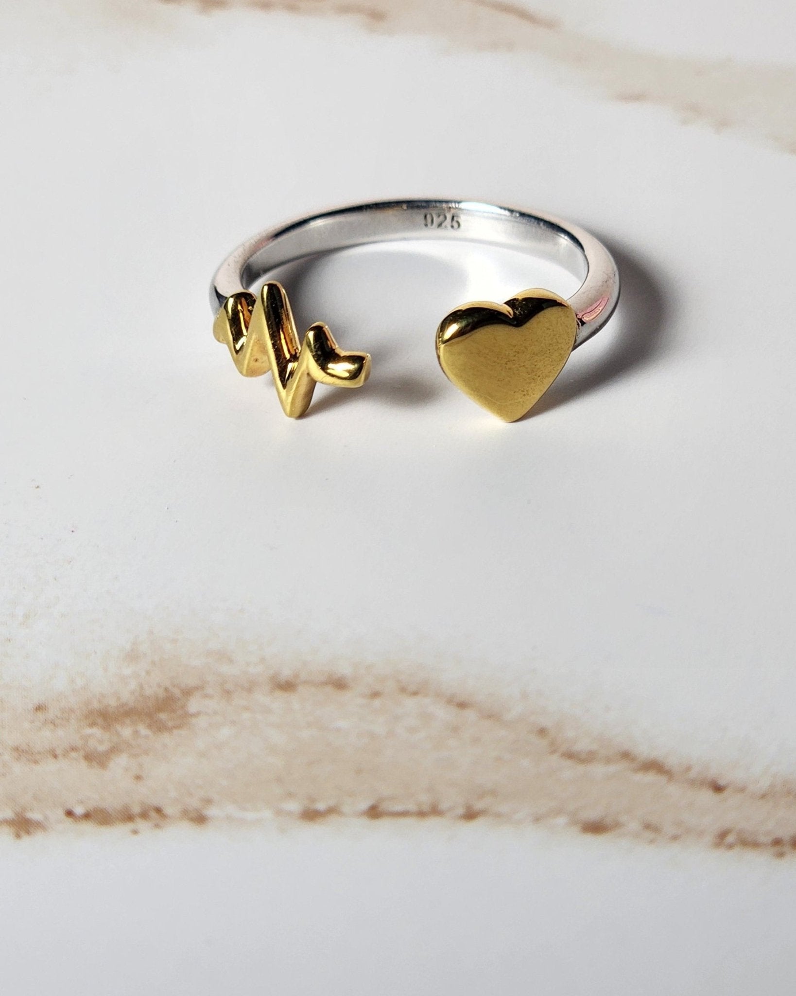 Heartbeat Ring - Lioren Jewels